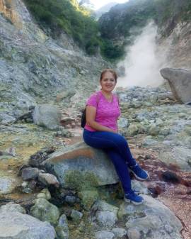 Ausoles y Fuentes Termales